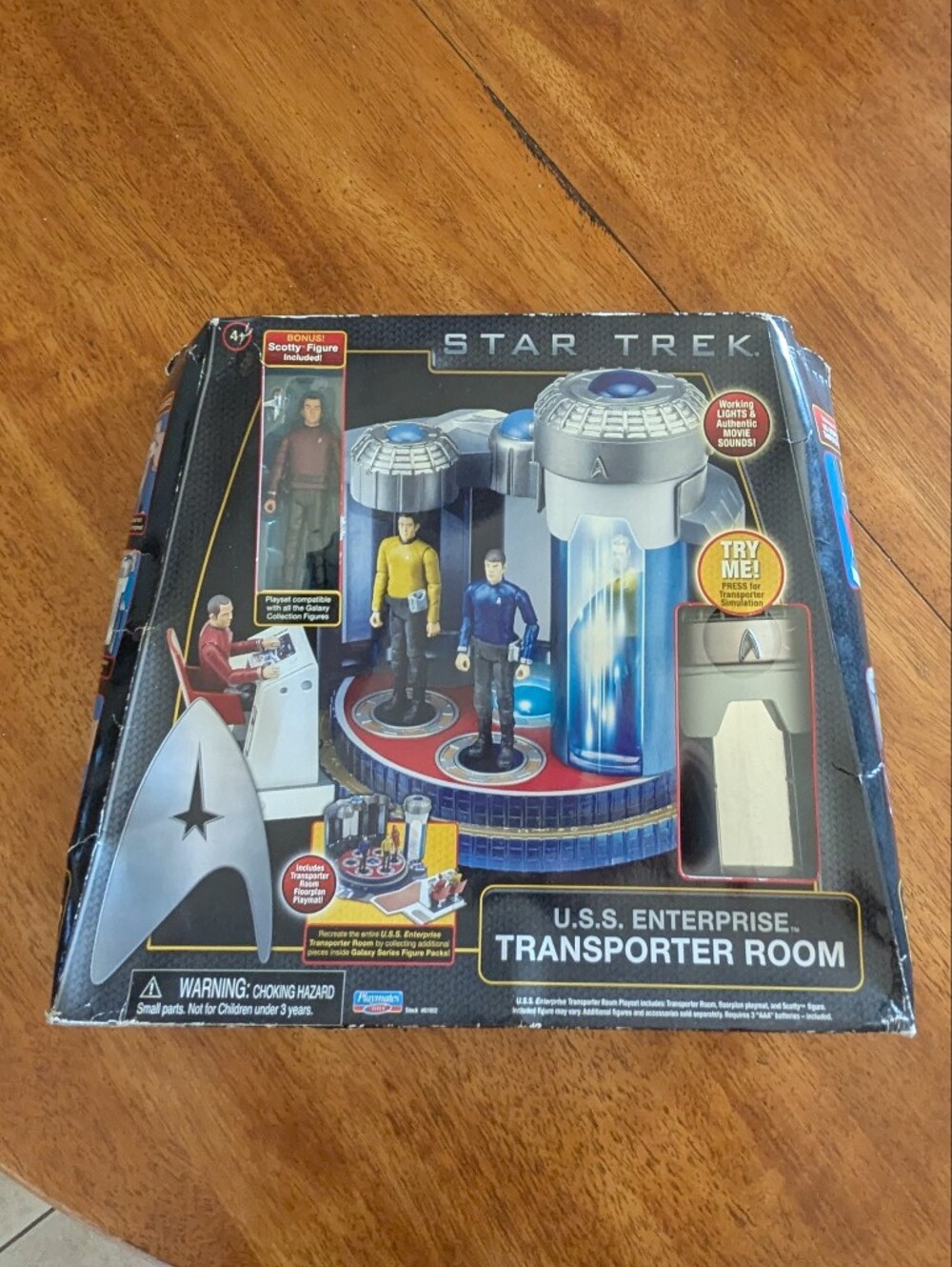 NIB Vintage 2009 Star Trek Enterprise Transporter Room Playset Playmates